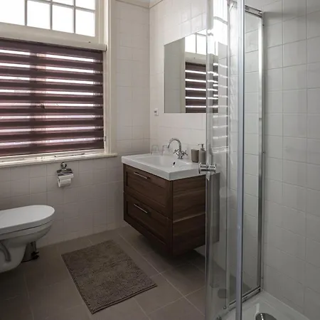 B&B De 4 Seizoenen 로넨