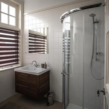 De 4 Seizoenen 3* 로넨